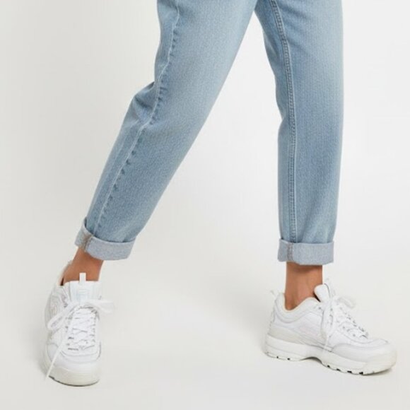 Fila White Iridescent Holographic Disruptor 2 Premium Women’s Sneakers Size 8.5 - Picture 2 of 16